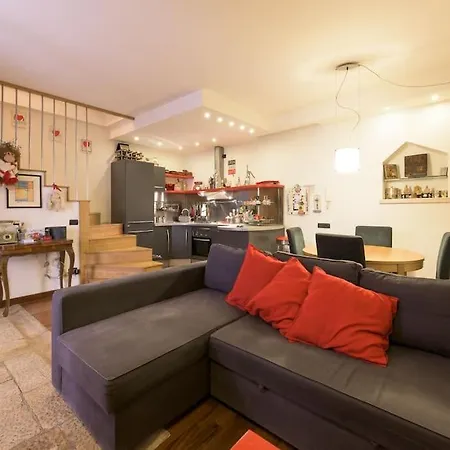 Traditional Apartment In Old City Bari Buitenkant foto